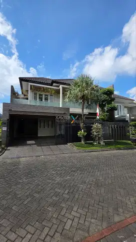 Rumah Premium Luxury Furnish ada Private Pool di Istana Dieng Malang