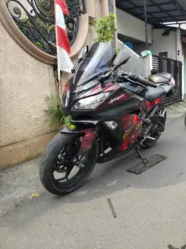 Kawasaki ninja 250 FI  tt bt tukar tambah