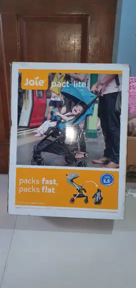 Stroler bayi joie