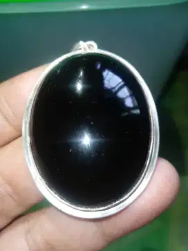 Liontin batu black opal ruyuh sempur  jarong banten