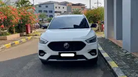 Km19rb mg zs lux 2021 pakai 2022 sunroof putih