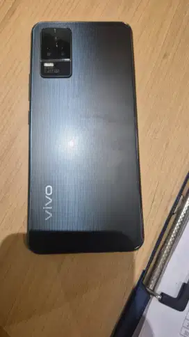 DIJUAL CEPAT HP VIVO V21 12/256