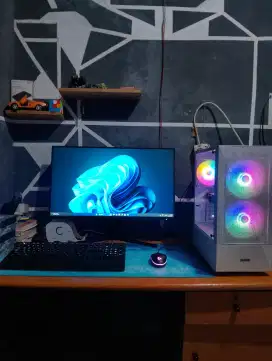 PC Fullset Monitor Ryzen 5 | 27inch | VGA RX 580 | Ram 16gb | 256Gb BU