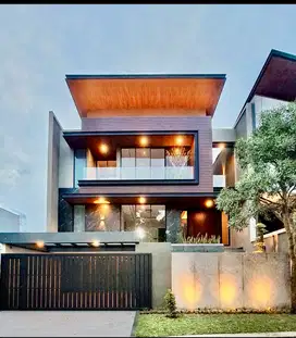 DIJUAL RUMAH WATERFRONT CITRALAND 3 LANTAI BARU DEKAT UNIV CIPUTRA