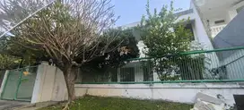 Rumah Strategis Graha Family