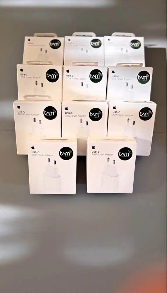 Apple Adapter Charger 20W Resmi TAM