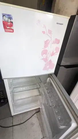 Jual bu kulkas 2 pintu normal dingin beku cepat merk SHARP