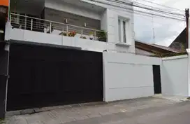 Rumah Induk Plus Kos Eksklusif Furnish Area Gejayan Dekat Sadhar