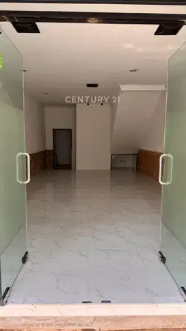 Ruko 2 Lt Lokasi Strategis Di Boulevard Raya