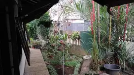 DIJUAL RUMAH HOEK 2 LANTAI HARGA MURAH DAN LETAK STRATEGIS!