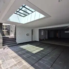 Rumah Baru Private Pool Lokasi Strategis