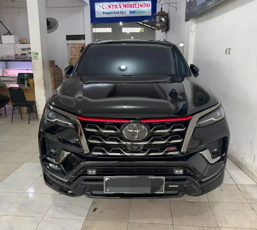 Fortuner VRZ TRD 2021 hitam istimewa dp 58 jt
