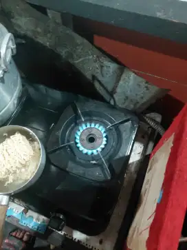 Kompor RINNAI 2 tungku & tabung gas melon