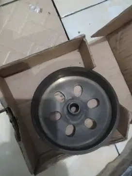 Mangkonk kampas ganda Vario 125