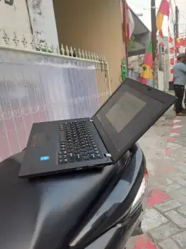 Lenovo Thinkpad K2450 Core i7-4310U Haswell Gen 4 Ram 8Gb SSD 128Gb