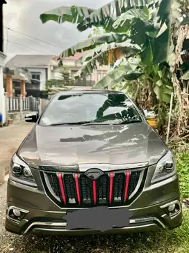 Toyota Innova G manual (Bensin) 2015