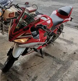 Yamaha R15 tahun 2015