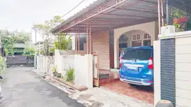 Jual komplek Pondok Damai, Jl. Tondano Ujung, Deket Polsek Depok