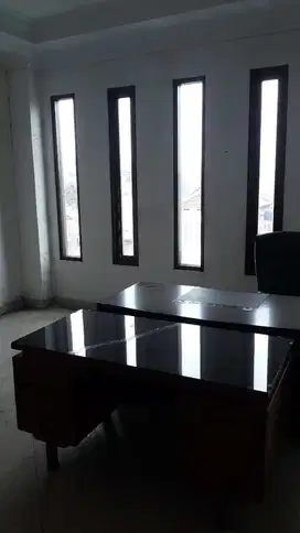 Disewakan Ruang Kantor murah dan strategis di Jakarta Timur