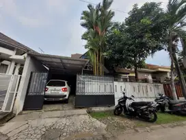 Rumah 1 Lantai di Jalan Melinjo Griya Loka Sektor 1.6 BSD CITY