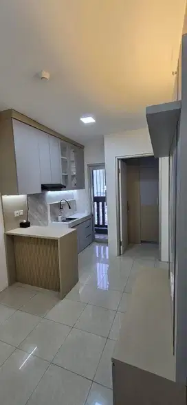 Dijual dan Disewa Apartemen Baywalk Tower F Pluit 2 BR Siap huni