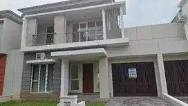 Dijual rumah di Cluster Giri,Survana Sutera