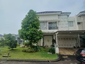 Dijual rumah Hoek di Goldfinch Gading Serpong,Spring