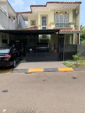 Rumah Nyaman dan Asri di Puspita Loka BSD