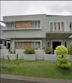 Dijual rumah luas di kota wisata cibubur