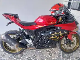 Suzuki GSX R 150 2017 KEYLESS
