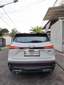 Wuling Almaz RS Pro 2022 AT Putih Panoramic Sunroof T Lux Exclusive