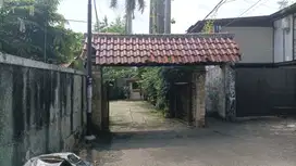 Rumah Hitung Tanah di Kemang, Hanya 14 Menit ke Tol Ampera