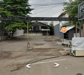 Bangunan eks resto di pusat kota Cirebon