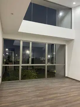 Rumah Baru di Pantai Indah Kapuk View Lapangan Golf