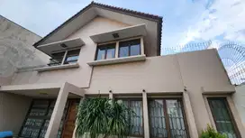 Jual rumah 2 lantai di Perum Pondok Melati 2,  Cimanggis Depok