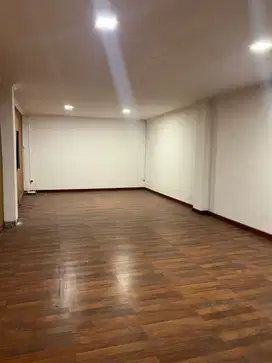 Ruko 4,5 Lantai Lokasi Strategis di Jl. A. Yani, Bandung