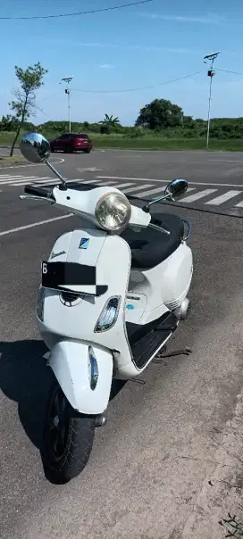 Vespa LX150ie A/T 2011