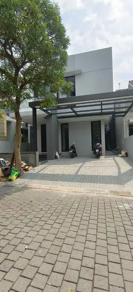 Rumah Baru Dekat Pasar TPR Citraland Utama Surabaya