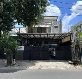 Dijual Rumah Dua Lantai Lokasi Strategis di Jakarta Barat