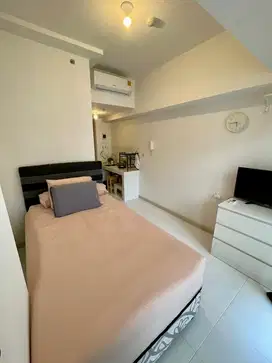 Disewakan MURAH Apartemen Studio Tokyo Riverside PIK 2 SemiFurnished