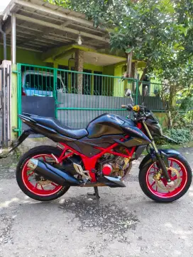 Honda CB 150 R 2016