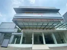 GEDUNG EX SHOWROOM + BENGKEL MOBIL DANAU SUNTER UTARA