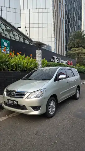 Toyota Kijang Innova G Bensin Istimewa
