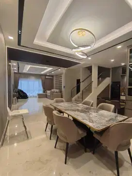 JUAL RUGI, RUMAH GOLF ISLAND PIK FURNISH MEWAH, BISA KPR