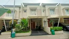 Dijual Cepat Rumah di Bintaro Tangsel Akses Jalan Luas Dalam Komplek