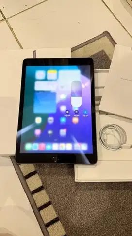 Dijual Ipad 9 Grey 64GB Wifi Only Resmi Ibox Mulus Lengkap