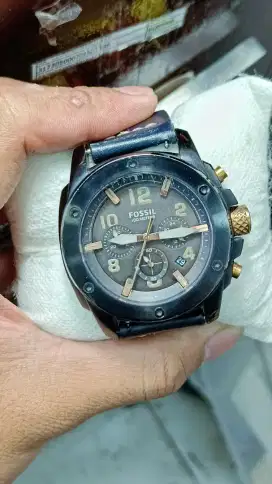 Jam tangan fossil pria oroginal diameter 4,5 cm