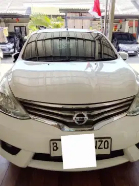 DIJUAL GRAND LIVINA XV 1.5 AT