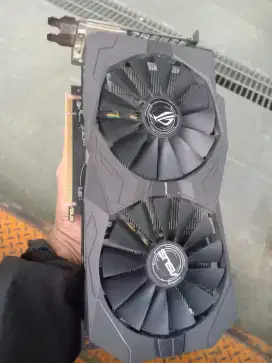 Vga asus rog strix RX570 04G