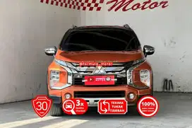 (LOW KM72RB) Mitsubishi Xpander Cross Premium Package 1.5 AT 2020